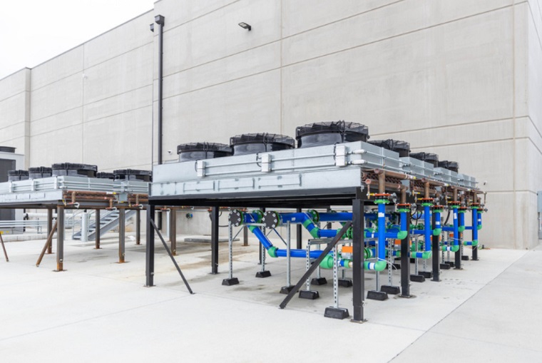 Veri Merkezleri için Yüksek Verimli ve Sürdürülebilir Soğutma Çözümleri